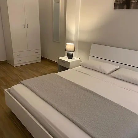Al Fardella 365 Apartment Trapani